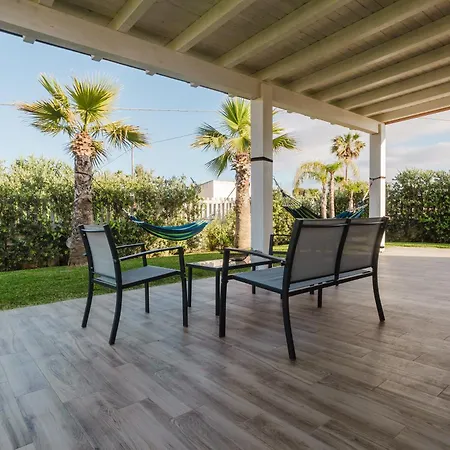 Il Patio Sul Mare By Quokka 360 - 5 Min Walk From The